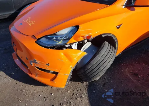 2022 Tesla Model Y Long Range Dual Motor All-Wheel Drive из США, поврежденный, VIN 7SAYGDEE9NF419986